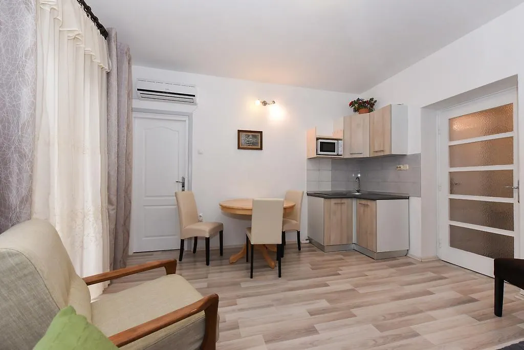 Apartments Dado Zadar