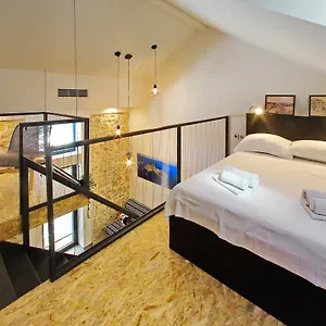 Guverna New Appartement